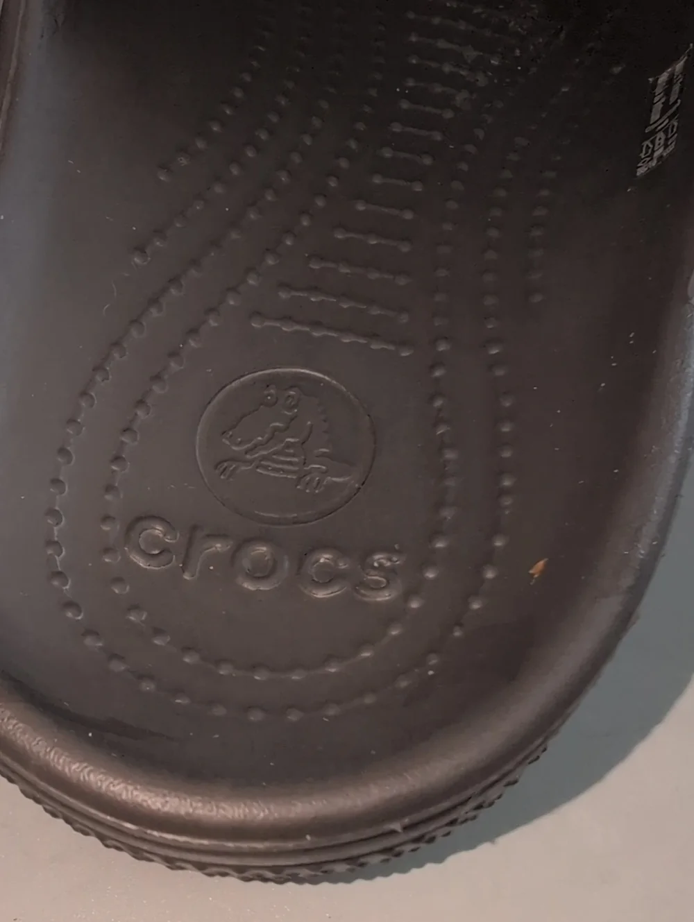 Crocs Sz.8) Slide Sandals in Brown — Casual Men’s Slip-Ons